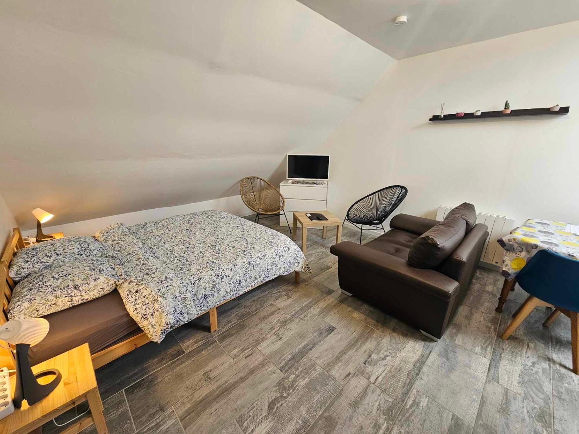 Studios Du Cedre Cuvilly Экстерьер фото